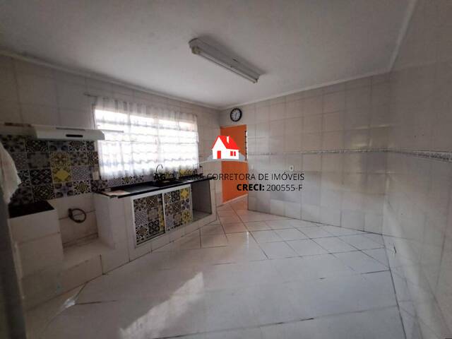 Sobrado para Venda em Santo André - 5